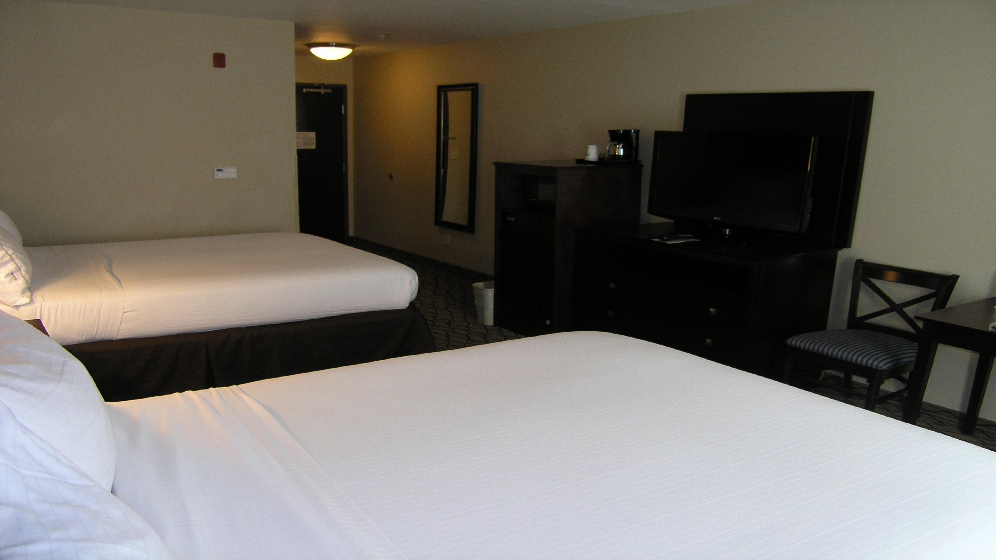 Holiday Inn Express Belle Vernon Экстерьер фото