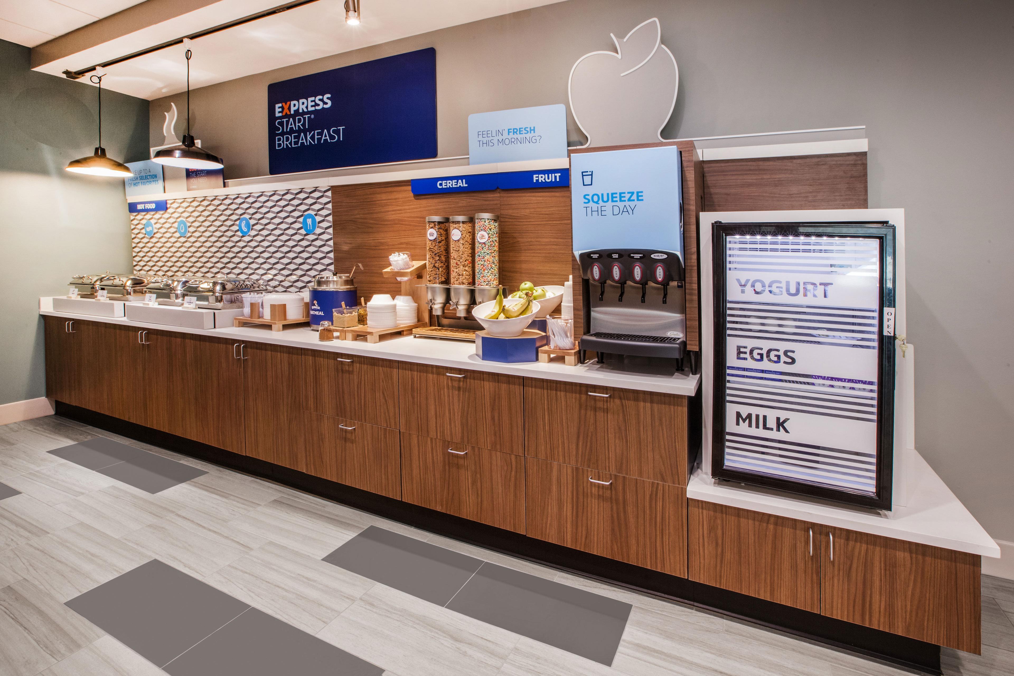 Holiday Inn Express Belle Vernon Экстерьер фото