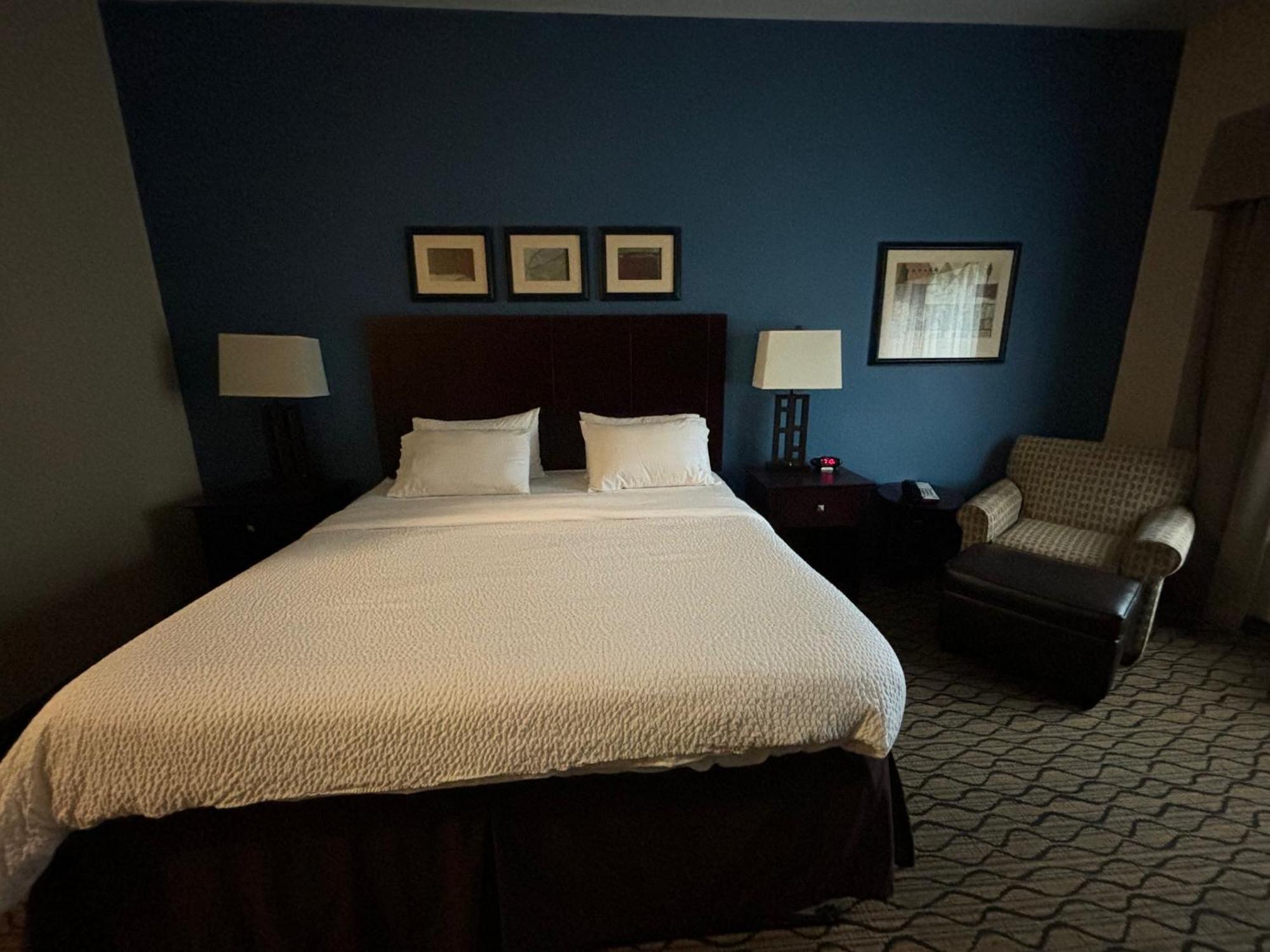 Holiday Inn Express Belle Vernon Экстерьер фото